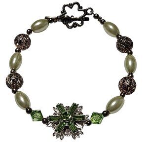 Vintage Green Crystal Faux Pearl Beaded Bracelet Silver Tone Floral Clasp Women